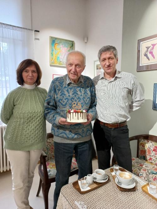 Do svého někdejšího doma se Otto Marek podíval v doprovodu syna Pavla a dcery Hany.